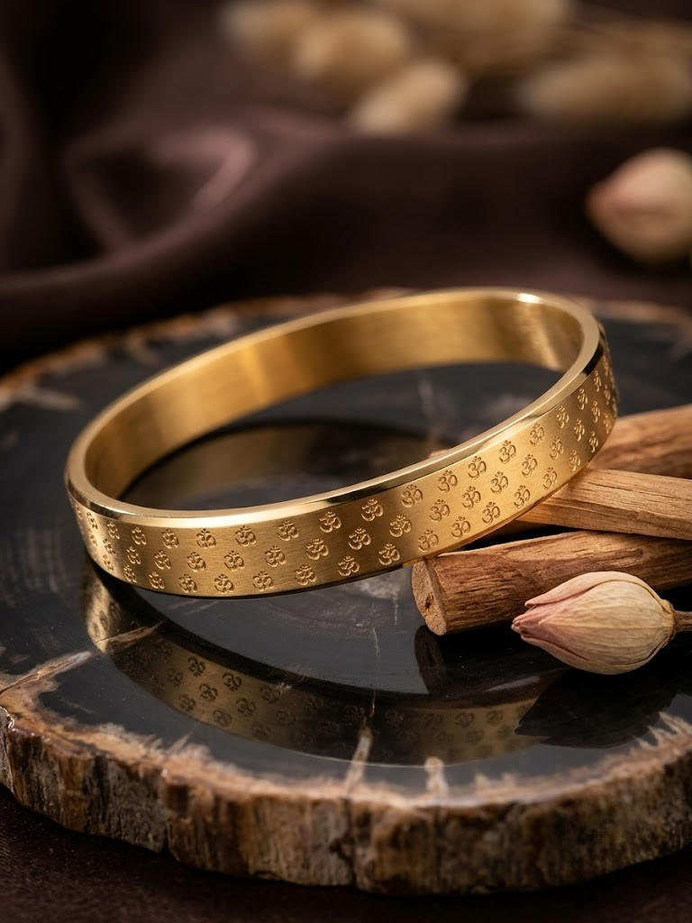 Om (ॐ) Traditional Spiritual Kada