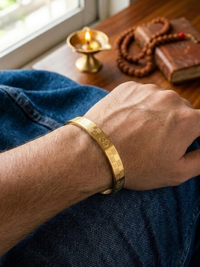 Om (ॐ) Engraved Gold-Tone Traditional Kada